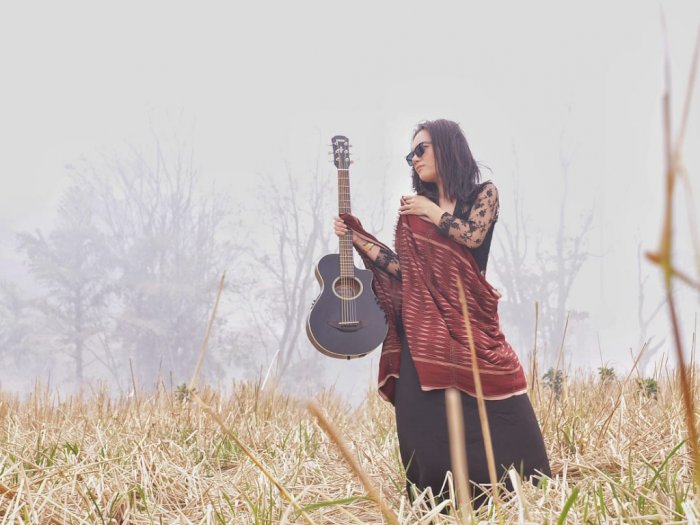 Musisi Medan Hanna Pagiet Gandeng Fotografer Mafa Yulie untuk Lagu Bertajuk 'Perempuan'