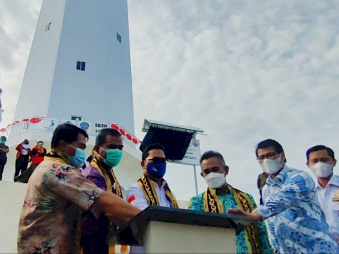 Kemenhub Resmi Operasikan Menara Suar Tanjung Batu Tarakan Kalimantan Utara