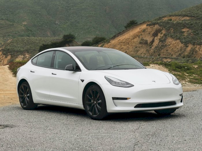 Tesla Sukses Kirimkan 184.000 Mobil Listrik di Kuartal Pertama Tahun Ini