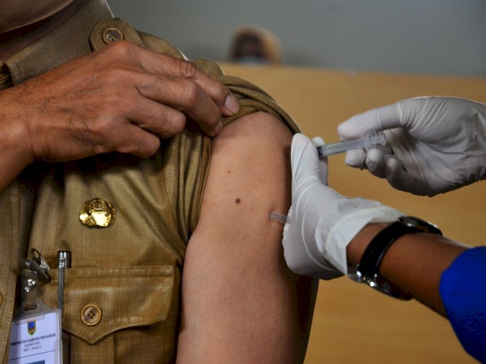 Vaksinasi COVID-19 Saat Berpuasa di Bulan Ramadhan, Apakah Aman?