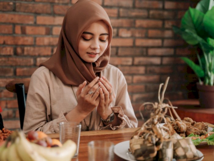 7 Tips Sehat Rahasia Menahan Lapar dan Haus Saat Puasa Ramadhan