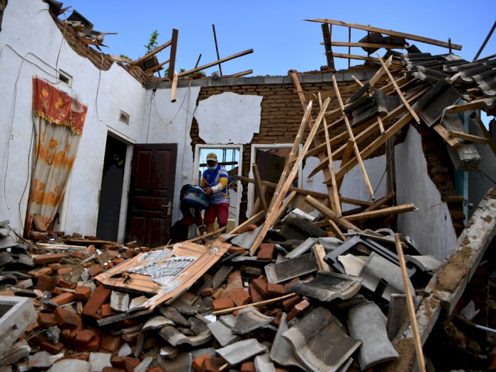 FOTO: Rumah Rusak Akibat Gempa Malang