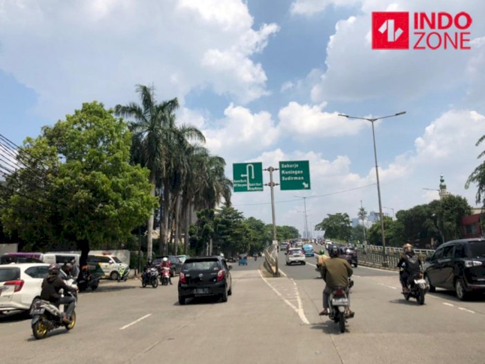 Hari Pertama Puasa, Ruas Jalan Tebet Sampai Sudirman Jakarta Lancar Siang Ini