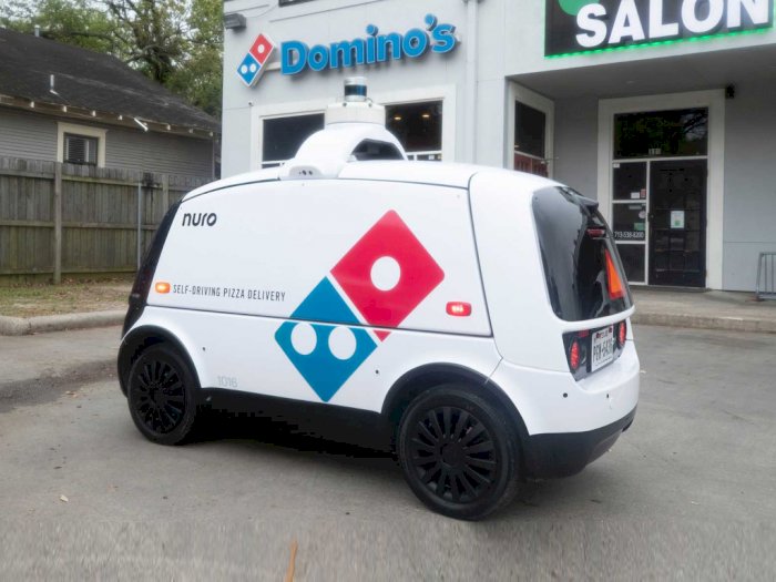 Di Texas, Domino’s Pizza Sudah Antar Pesanan Gunakan Kendaraan Otonom!