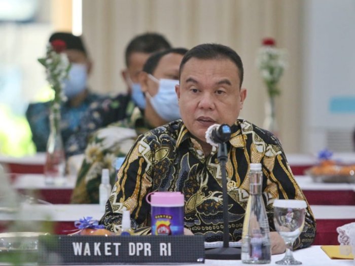 Dukung Produksi Dalam Negeri Jadi Alasan Wakil Ketua DPR Mau Disuntik Vaksin Nusantara