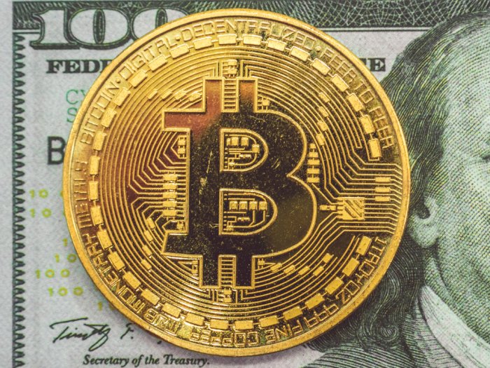 Analis Prediksi Harga Bitcoin Bisa Sentuh Rp5,8 Miliar di Akhir Tahun Ini!