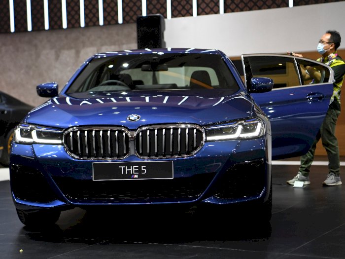 FOTO: Rangkaian Terbaru BMW di IIMS Hybrid 2021