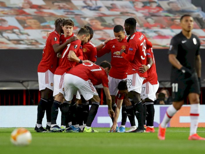 Manchester United VS Granada: Gol Cavani Bawa Setan Merah Unggul 1-0 di Babak I