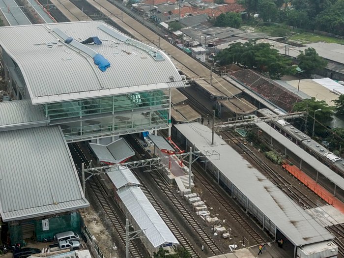 FOTO: Progres Revitalisasi Stasiun Bekasi