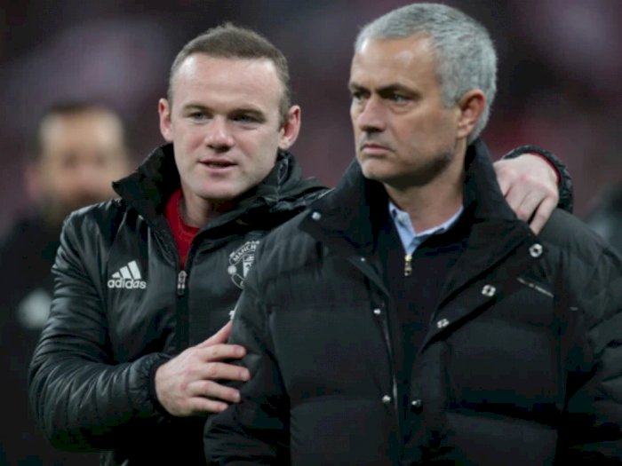 Wayne Rooney Mengkritik Keputusan Tottenham karena Memecat Mourinho: Itu Keputusan Gila