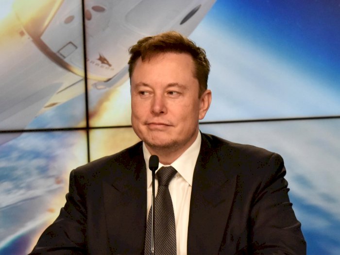 Elon Musk Sebut Keamanan Mobil Tesla Masih 10x Lebih Baik dari Mobil Biasa