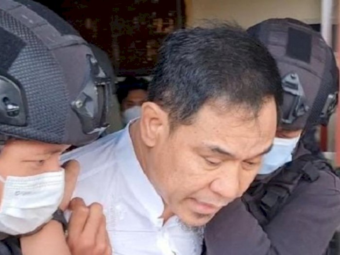 Penangkapan Munarman Dinilai Tak Sesuai Prosedur, Polri: Istrinya yang Tanda Tangan