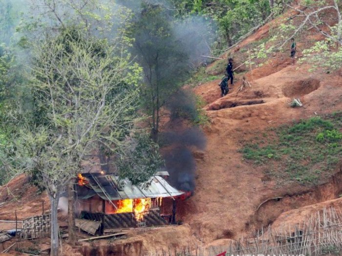 Demi Hindari Kekerasan, Ribuan Warga Myanmar Siap Lari ke Thailand