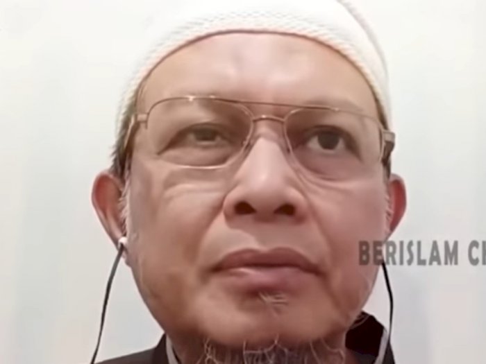 Ustaz Ihsan Tanjung Sebut Pakai Masker Aturan Yahudi, Jengkel Saf Salat Tak Boleh Rapat