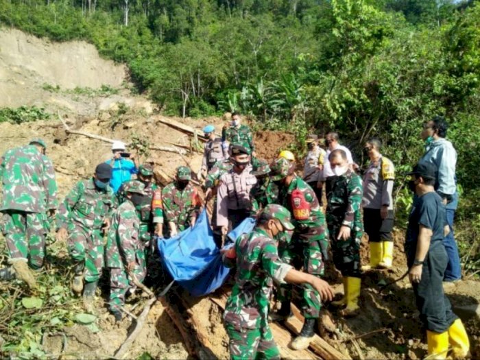 Basarnas Diturunkan untuk Perkuat Proses Evakuasi Korban Longsor di Tapanuli Selatan