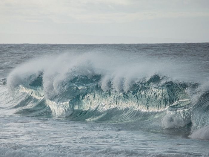 BMKG Minta Masyarakat di Sekitar Samudra Hindia Waspadai Gelombang Tinggi 4-6 Meter