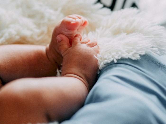 Bayi 2 Bulan yang Terinfeksi Covid-19 Ini Ditinggalkan Orang Tuanya karena Takut Tertular