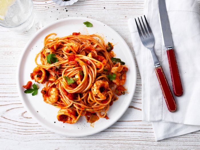 Cara Mudah Membuat Seafood Spaghetti Marinara di Rumah