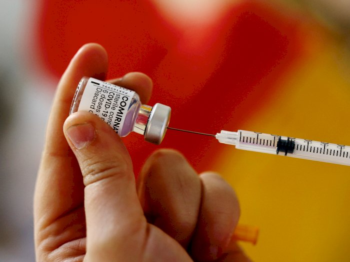 Wanita 23 Tahun Ini Tak Sengaja Diberi Enam Dosis Vaksin Pfizer Oleh Petugas Medis