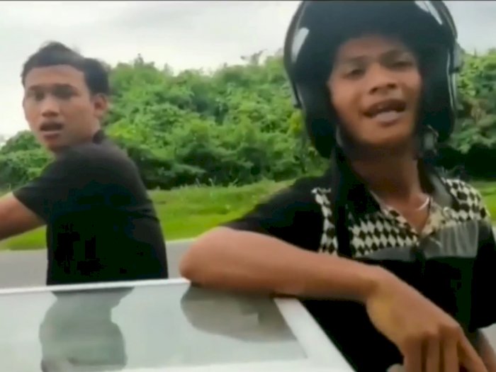 Video Dua Orang Mengaku Anggota Ormas Lakukan Pungli ke Pedagang di Medan