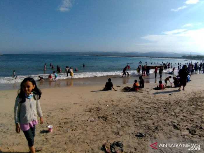 Mengenaskan, 4 Wisatawan Ini Terseret Ombak di Pantai Santolo Garut, 1 Orang Hilang