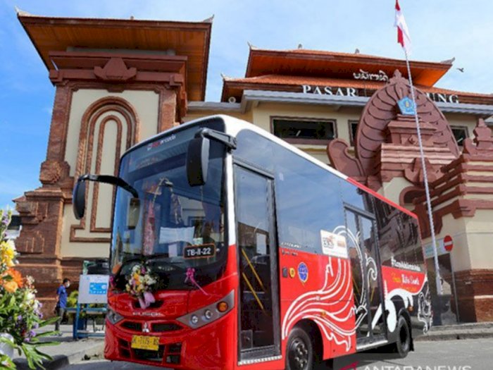 Pemkot Surabaya Diminta Bijak dan Cermat dalam Persiapkan Pengelolaan Bantuan 120 Bus 
