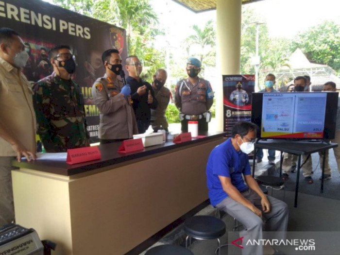 Satgas Gabungan Tangkap Pemalsu Surat Bebas COVID-19 di Bandara Internasional Ahmad Yani