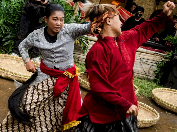 FOTO: Silat Ibing Nyi Mas Ratu Sobrah Kancana