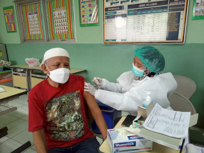 Yayasan Muslim Sinar Mas Land Fasilitasi Penyelenggaraan Vaksin Dosis Kedua Untuk Lansia