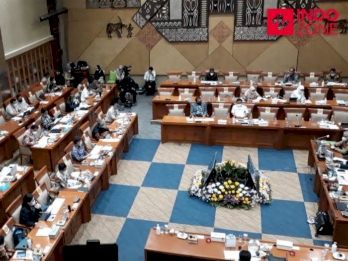 DPR Gelar Rapat Tertutup dengan Kemendagri Bahas Penyelenggaraan Pemilu 2024