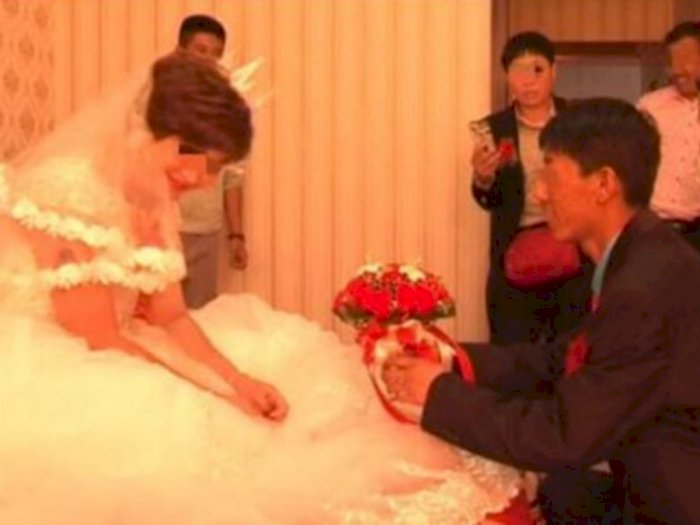 Pria Ini Terkejut Menemukan Video Istrinya Menikah Lagi dengan Lelaki Lain di Media Sosial