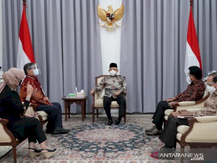 Wapres Ma'ruf Amin Minta Bank Syariah Indonesia Lebih Kompetitif