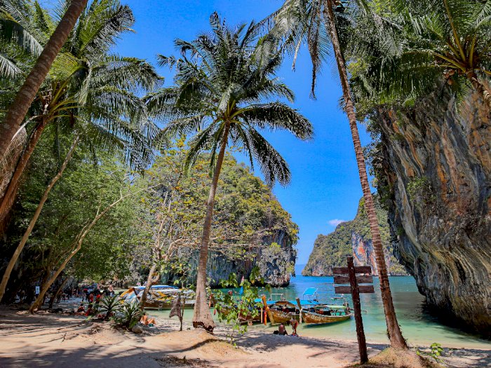 Phuket Menerima Turis Vaksinasi Mulai Juli Mendatang