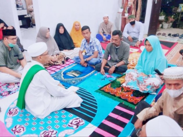 Suara Azan Kerap Menggugah Hati, 2 Orang Karo Ini Mantap Masuk Islam