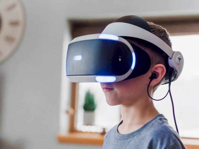 Keren! Sunat Zaman Sekarang Bisa Sambil Main Game Serta Pakai VR Loh!