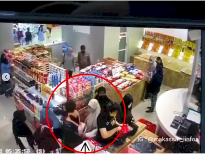 Astaga, Wanita Terekam CCTV Curi Dompet Pelanggan di Swalayan Makassar, Ditangkap Polisi
