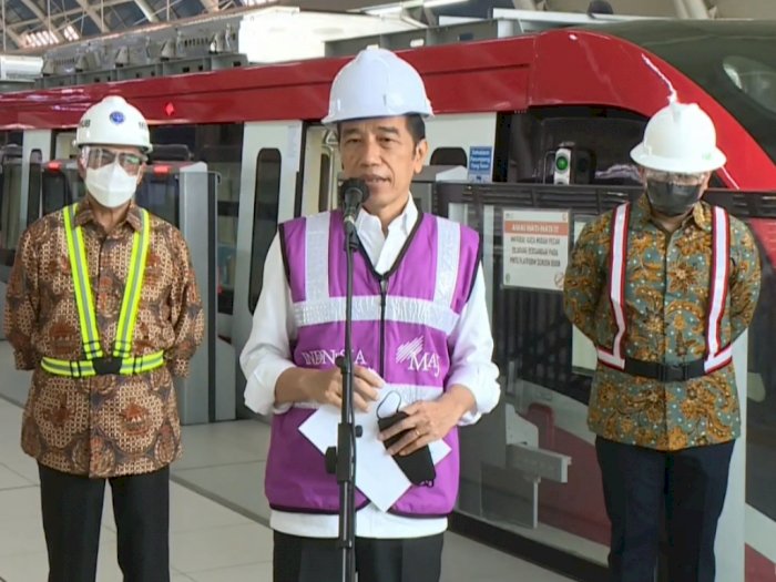Jokowi: LRT Jabodebek Sudah Bisa Beroperasi Juni 2022