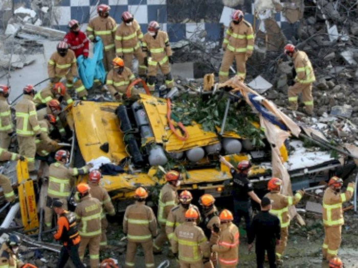 Gedung di Korsel Runtuh saat Pembongkaran, 9 Penumpang Bus Dilaporkan Tewas