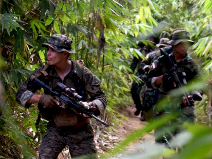 Latihan Bersama, Marinir Indonesia dan AS Masuk Materi Perang Hutan di Gunung Tumpang Pitu