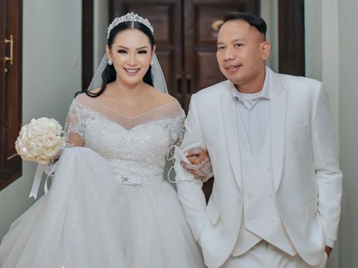 Kalina Nangis Ungkap Vicky Terpaksa Nikahinya karena Kasihan: Gue Sedih, Tapi Tetap Sayang