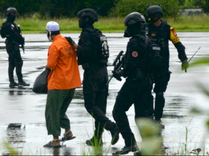 13 Orang Terduga Teroris Diciduk Densus 88 Polri di Riau