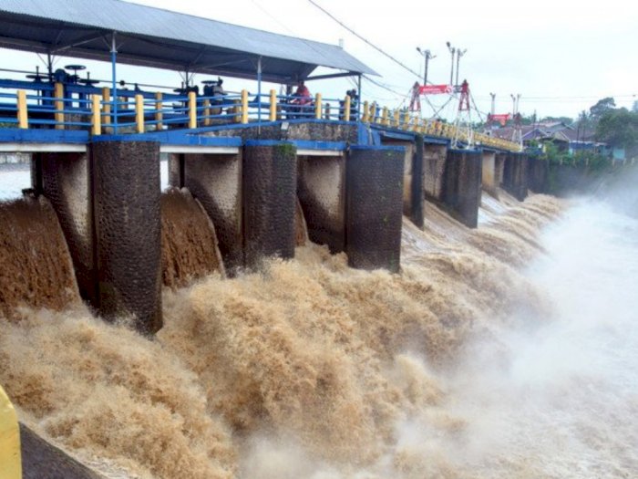 Hati-Hati! BPBD DKI Imbau Masyarakat Waspada Potensi Banjir di Wilayah Ini