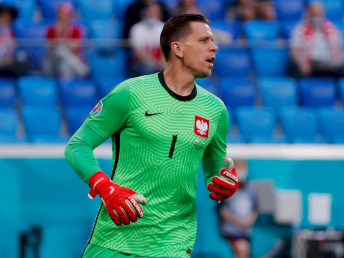 Polandia Dibungkam Slovakia, Szczesny Jadi Kiper Pertama yang Cetak Gol Bunuh Diri di EURO