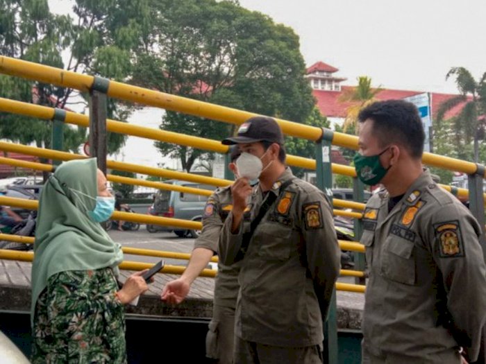 Cegah Penularan COVID-19, Yogyakarta Kembali Gencarkan Operasi Masker di Tempat Umum