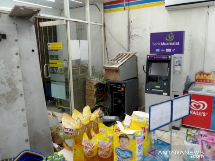 Satu Mesin ATM BRI di Minimarket Bekasi Dijebol Kawanan Pencuri, Uang Rp300 Juta Raib