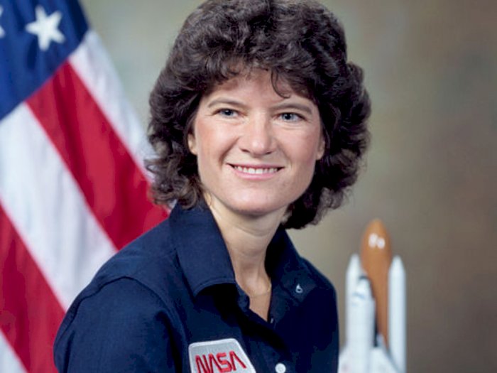 Peristiwa 18 Juni: Astronot Sally K. Ride Menjadi Wanita AS Pertama ke Luar Angkasa