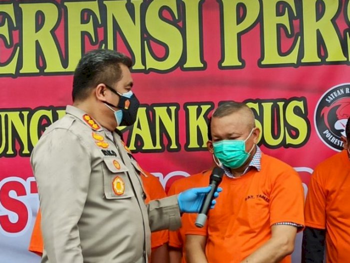 Oknum Pegawai Bumn Pos Indonesia Di Jabar Terciduk Jadi Perantara Jual Beli Narkoba Indozone Id<script async src=