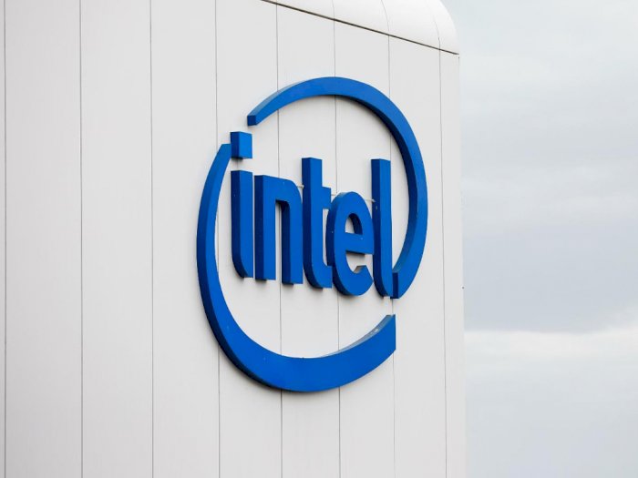 Pangsa Pasar Intel Diprediksi Turun Drastis Gara-Gara Apple dan AMD!