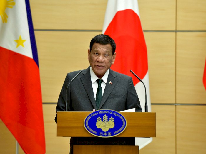 Presiden Filipina Mengancam Akan Memenjarakan Warganya yang Menolak untuk Divaksin