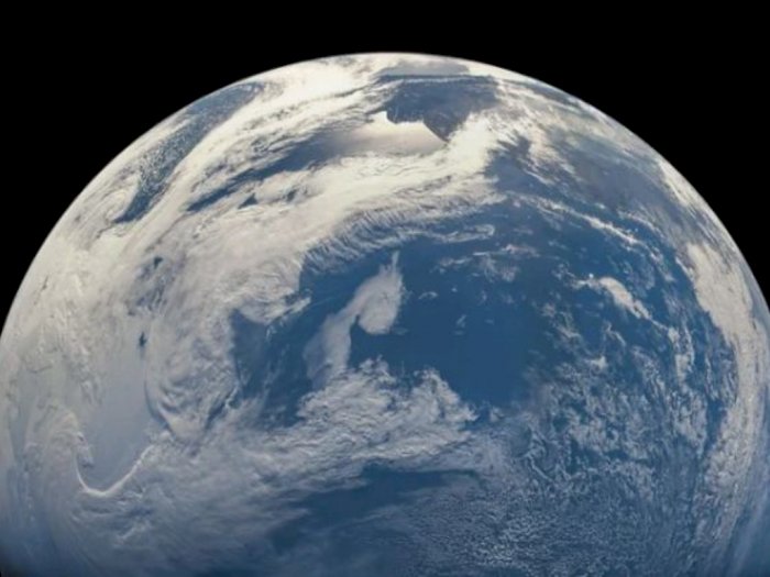 Pesawat Ruang Juno Berhasil Abadikan Beberapa Gambar Bumi